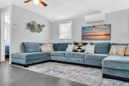 Charming Back Bay Bungalow - Steps to Beach & Boardwalk
