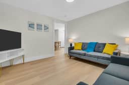Newly Renovated - Pet OK - 2BR Steps to Beach