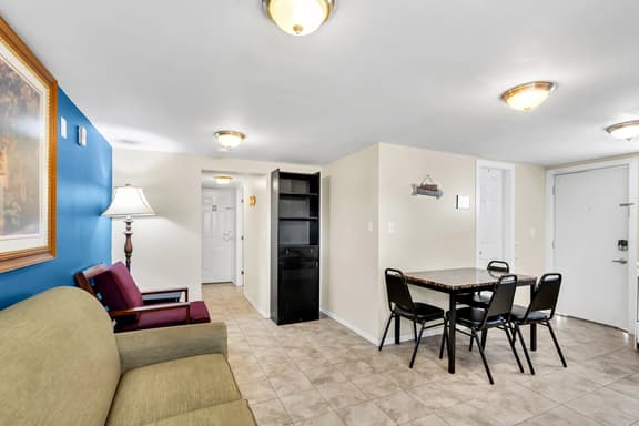 Relaxing Beach Block 2BR - Image 1